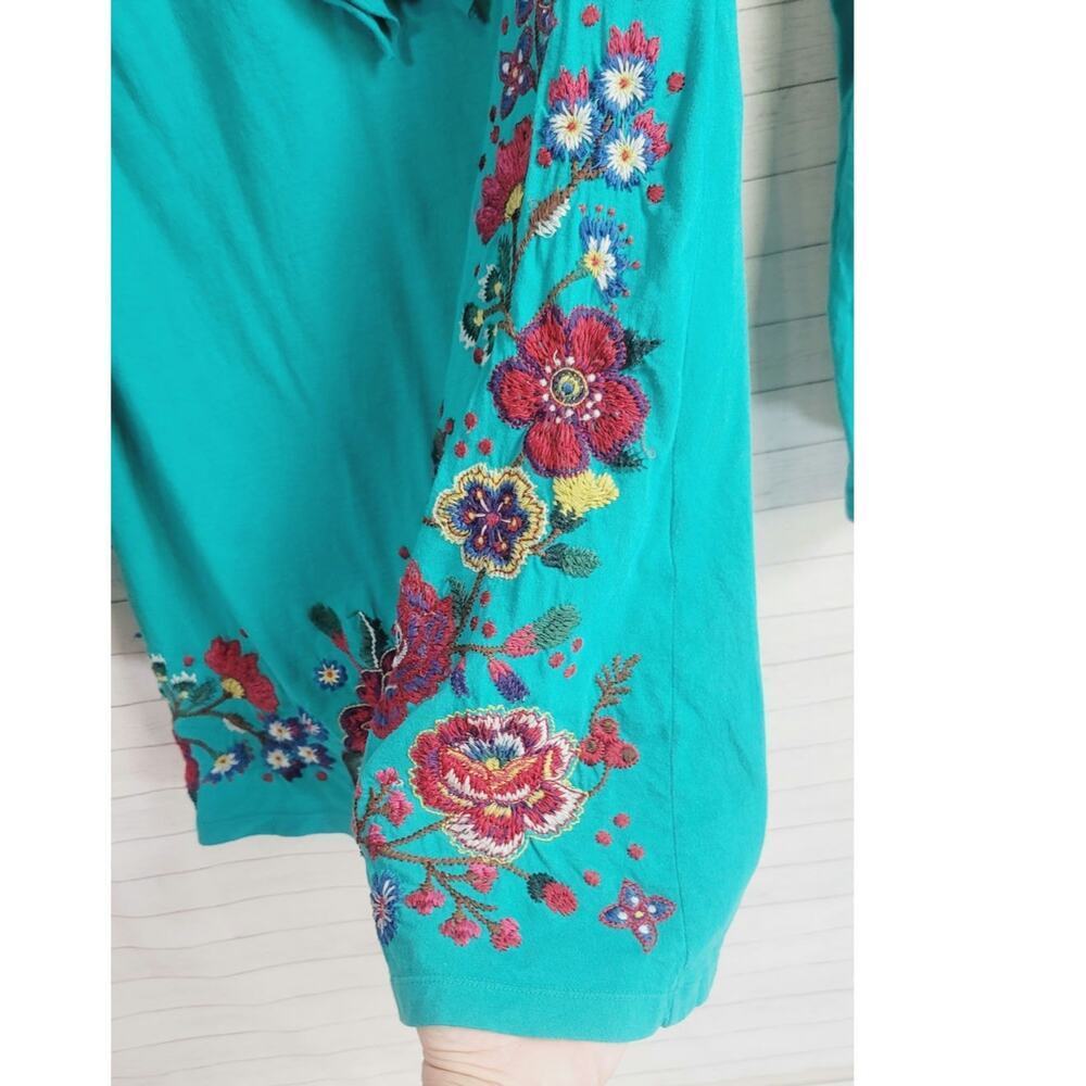 Johnny Was LA Embroidered Ruffle Button Front Teal Long Sleeve Blouse, sz Med - Picture 7 of 15